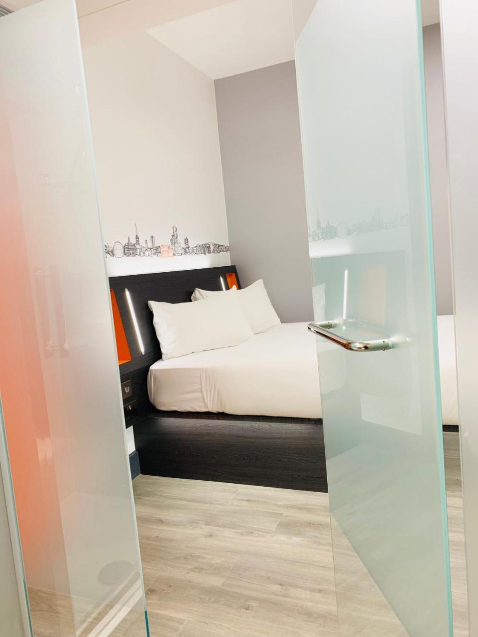Easyhotel 3* Ipswich