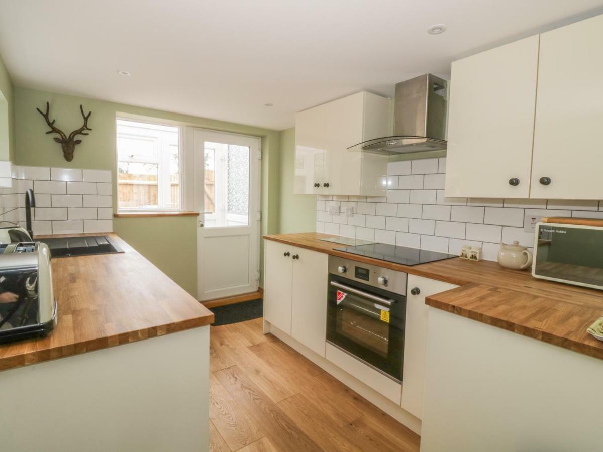 2 Hillside Ipswich