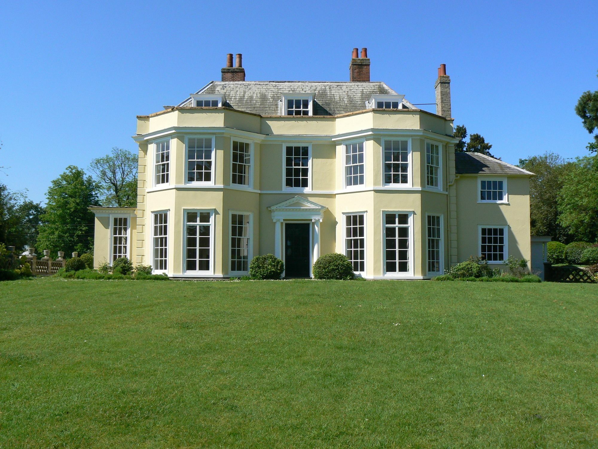 Holbecks House Ipswich