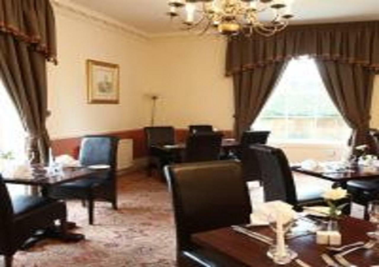 Western Gatehouse 3*