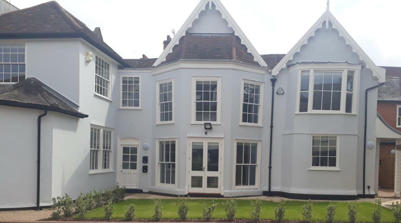 Lower Brook Mews Apartment