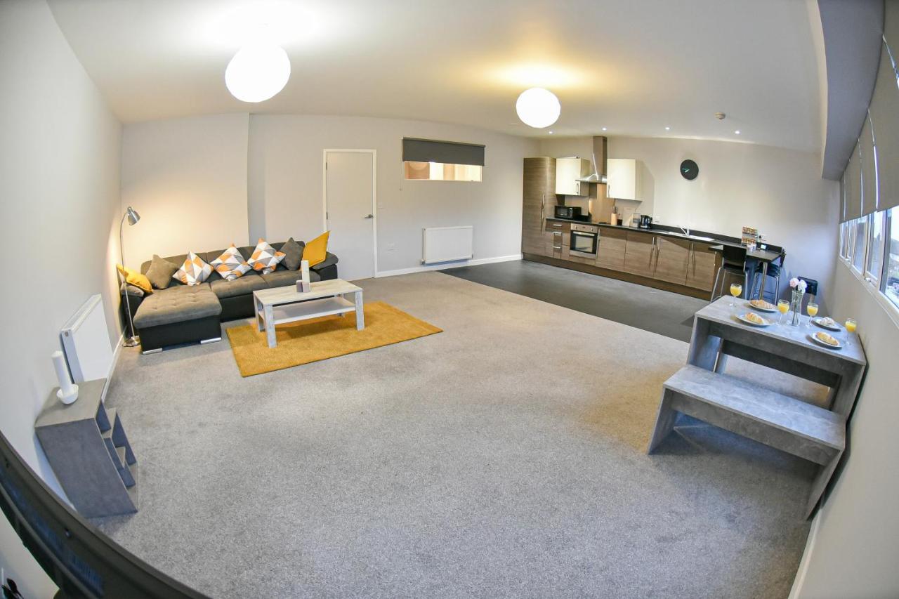 Huge - 2 Bathrooms - Apartment Ipswich