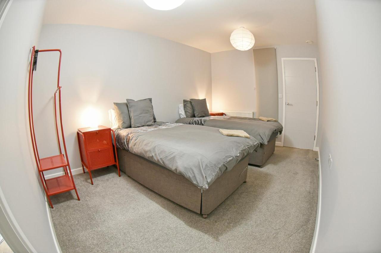 Huge - 2 Bathrooms - Apartment Ipswich