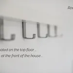 Town House Chantry - With Self Check In And Free Parking - Rooms At Ipswichdigs
