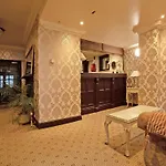 Great White Horse Hotel