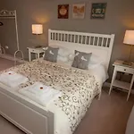 Innocence Rooms - East