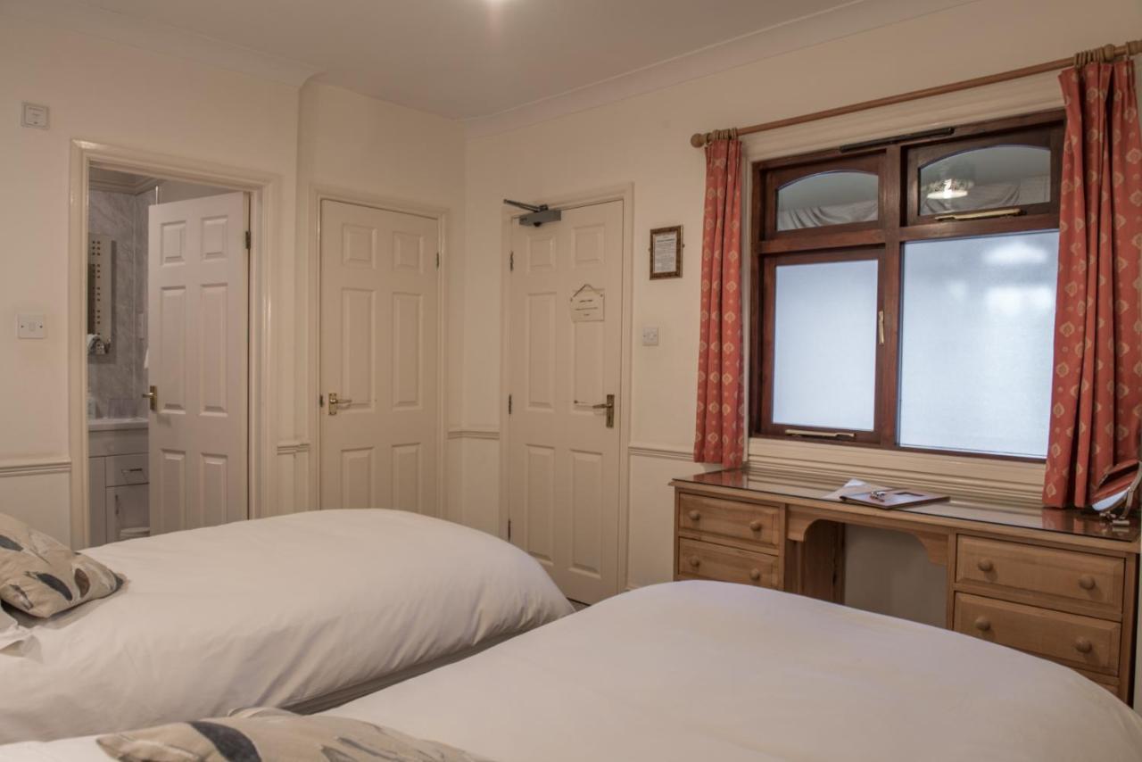 Toothbrush At Lattice - Guest Kitchen & Ev Recharging Ipswich