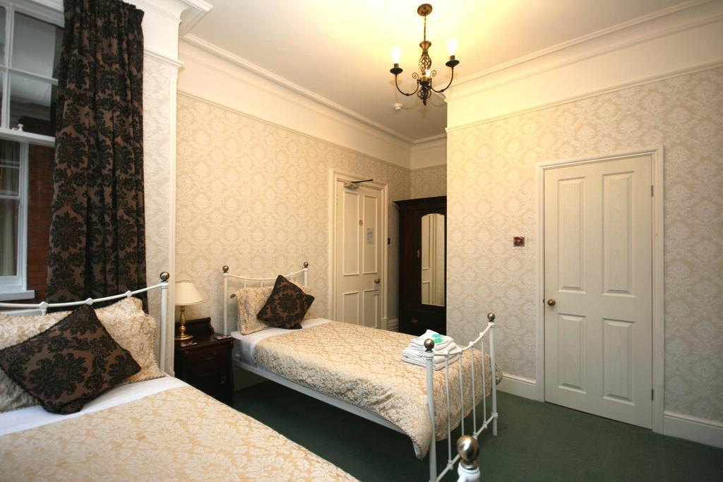 Guest house Melverley House 4*