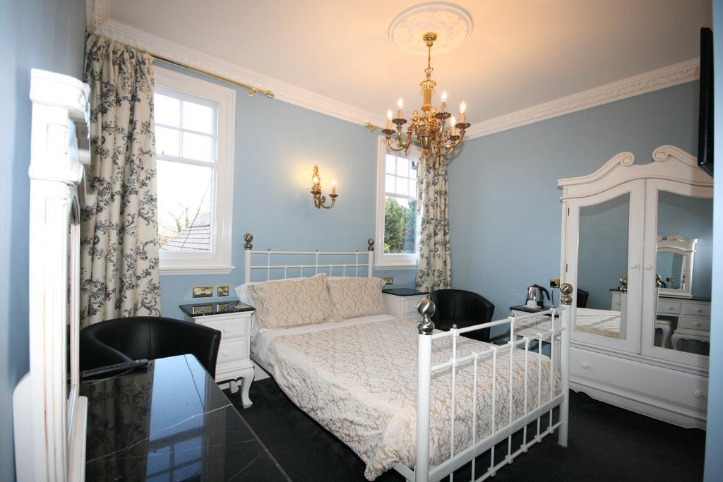 Melverley House Guest house 4*