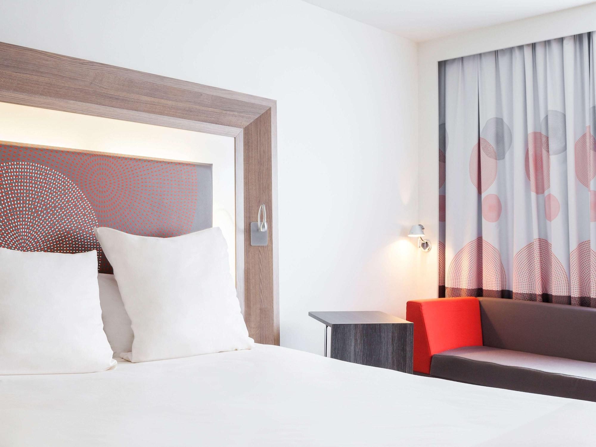 Novotel Centre Hotel