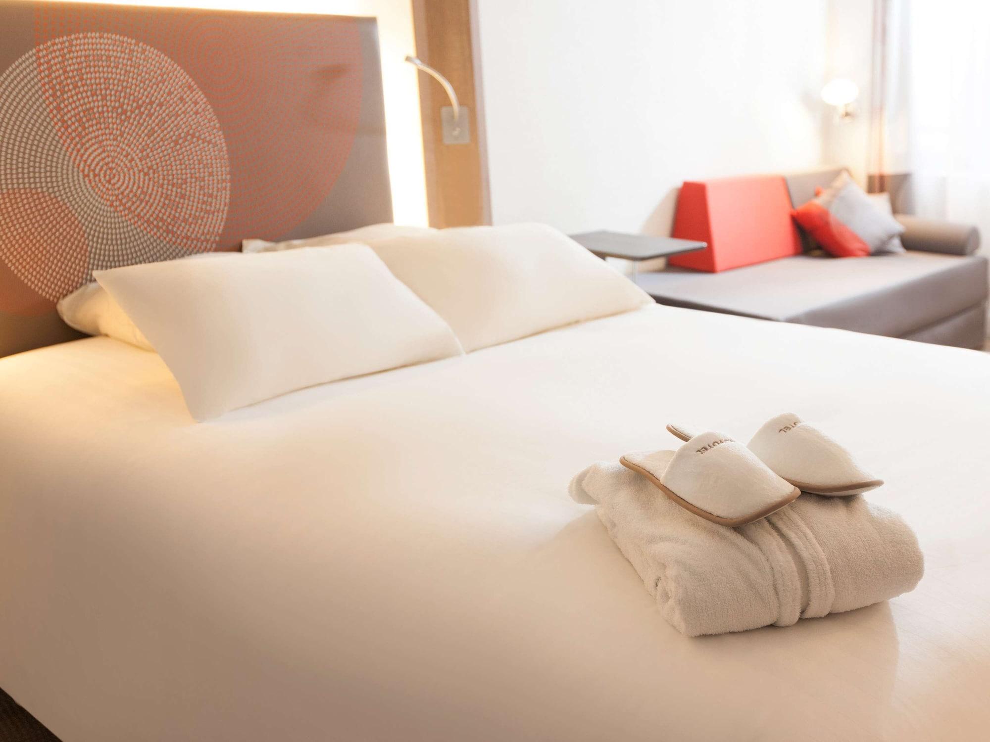 Novotel Centre Hotel