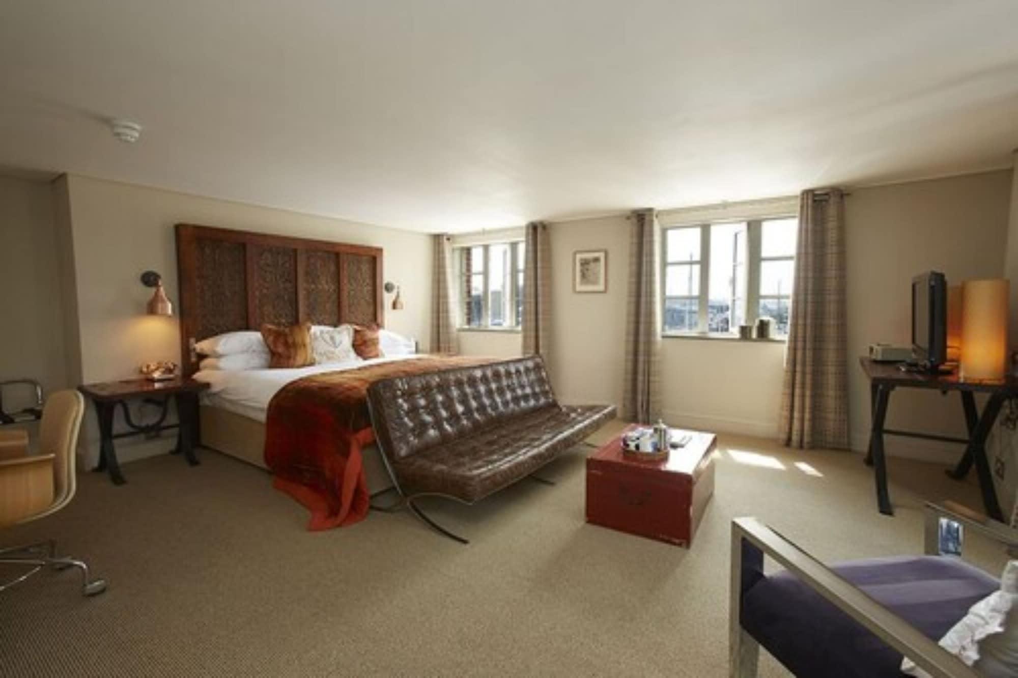 Hotel Salthouse Harbour 4*