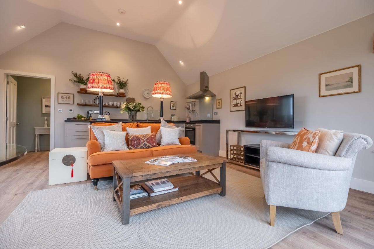 Holiday home Elegant Luxurious - The Dove House
