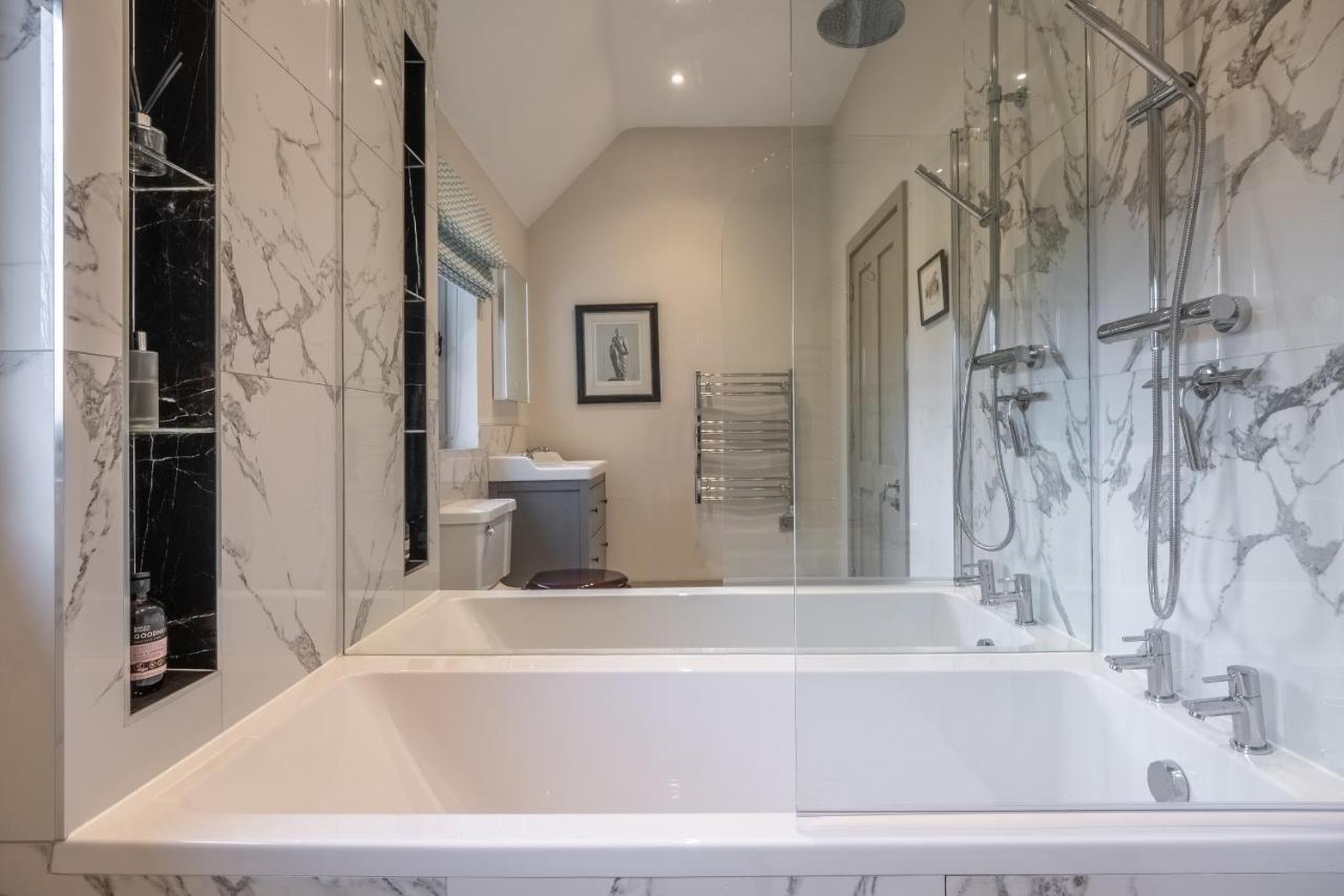 Elegant Luxurious - The Dove House Ipswich