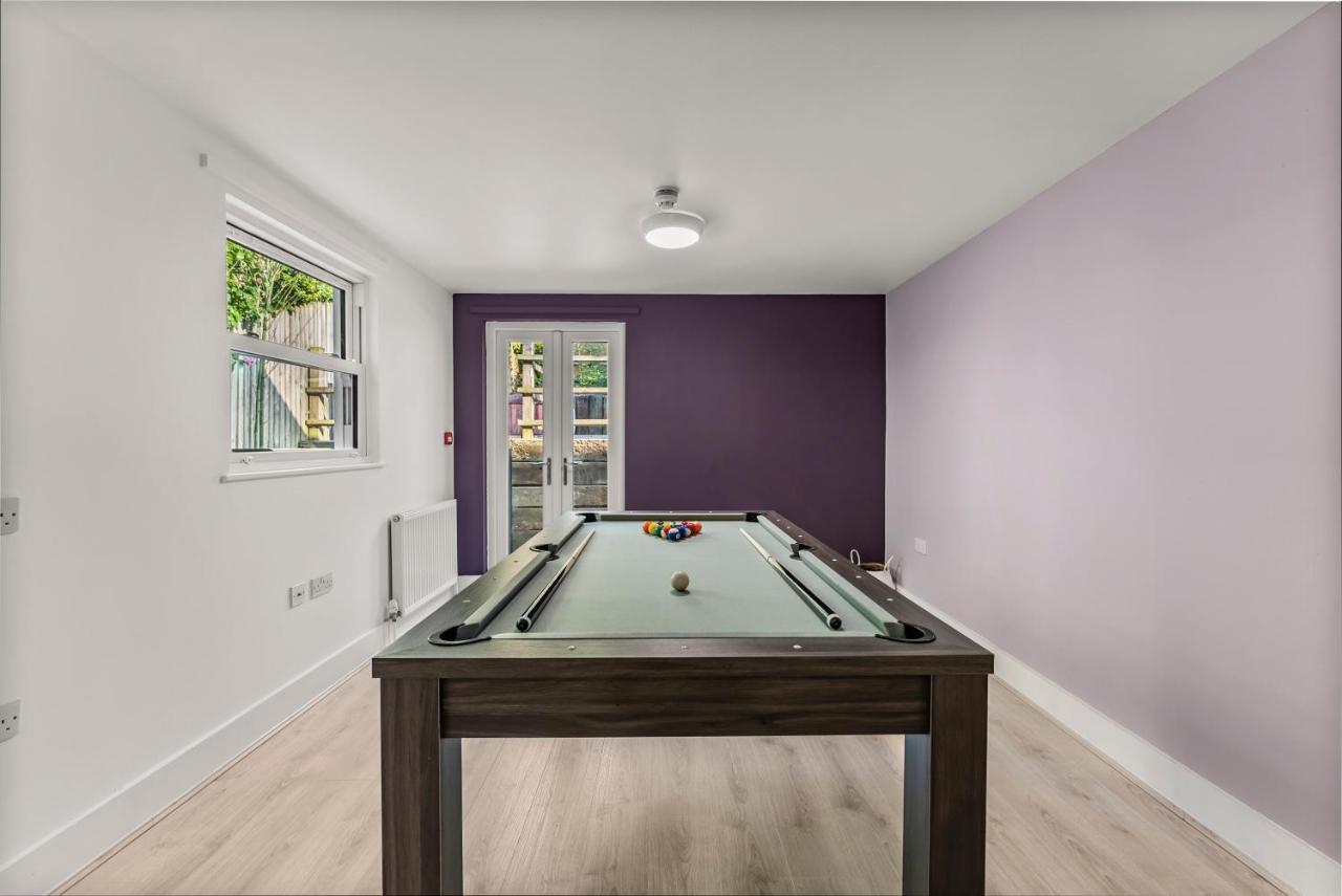 Boutique With Kitchen Dinner, Lounge, Pool Table