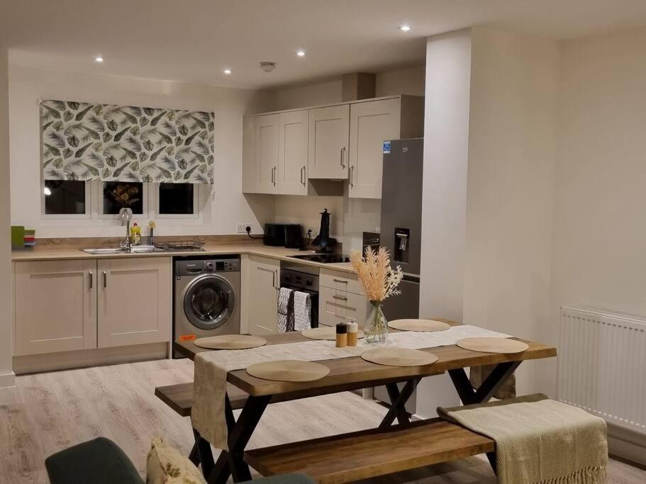 Modern 2bedroom House In Suffolk *