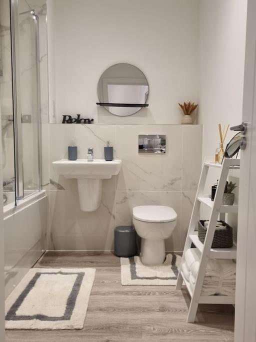Modern 2bedroom House In Suffolk
