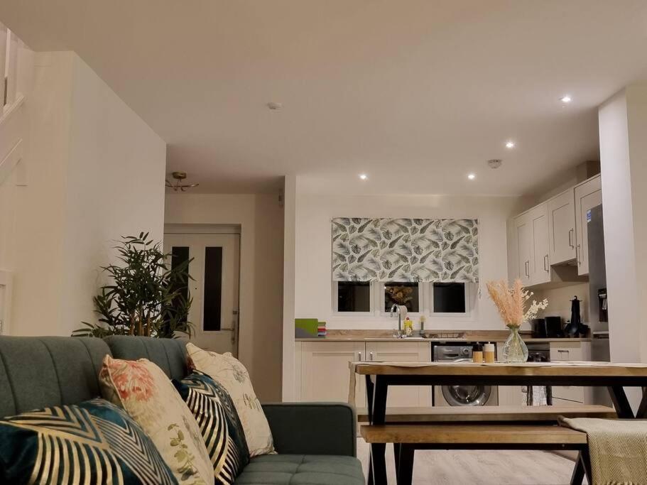 Modern 2bedroom House In Suffolk * Ipswich