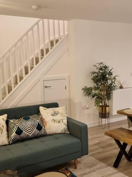 Modern 2bedroom House In Suffolk *