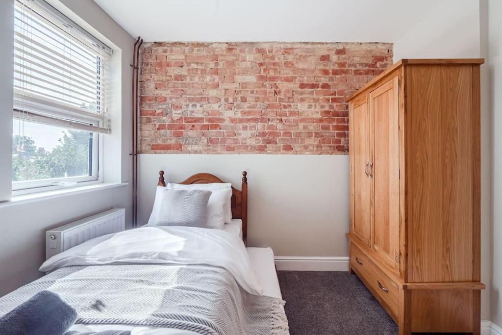 Holiday home Host & - Sherrington Road Abode *