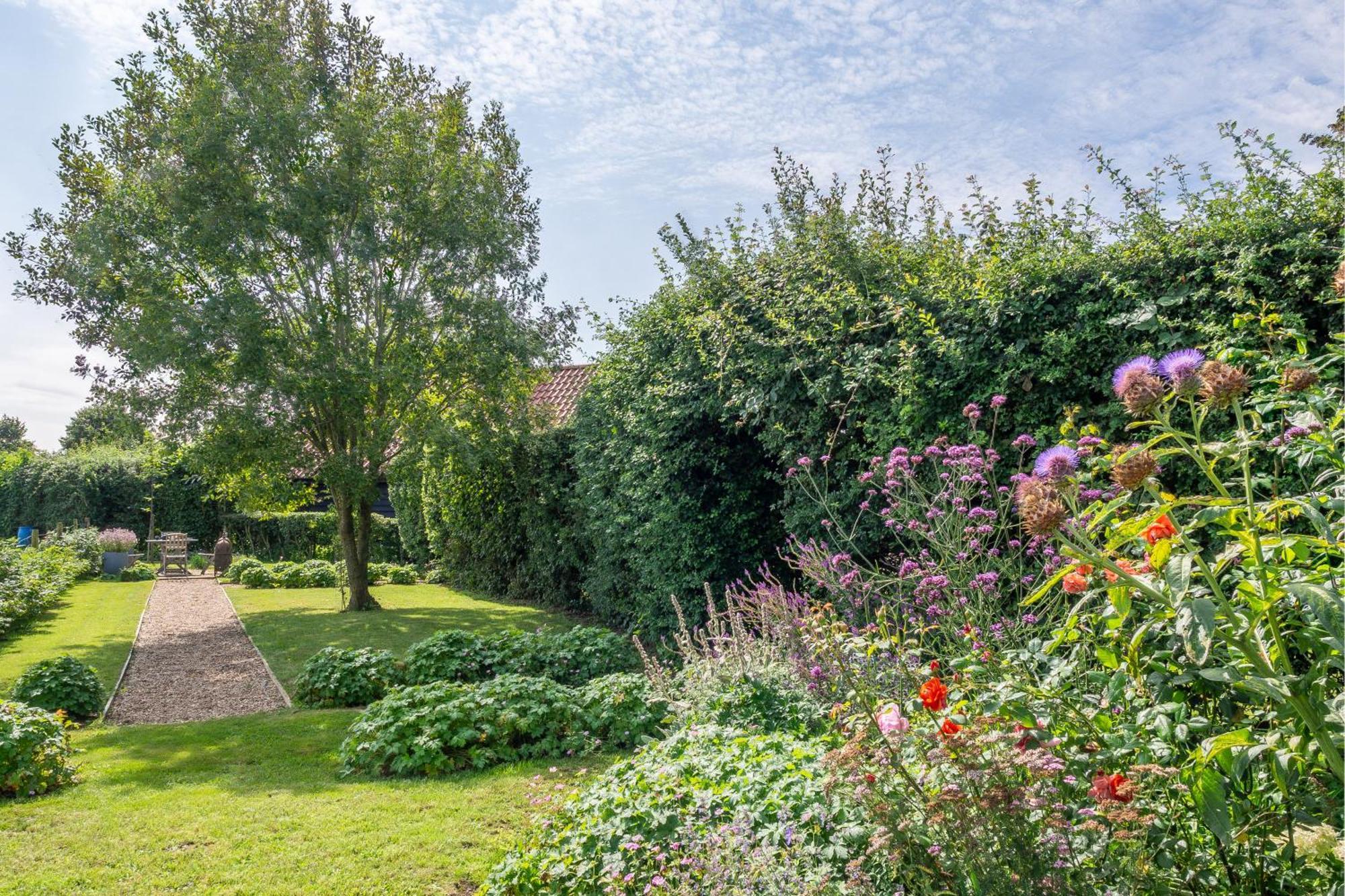 Elegant Luxurious - The Dove House Holiday home *