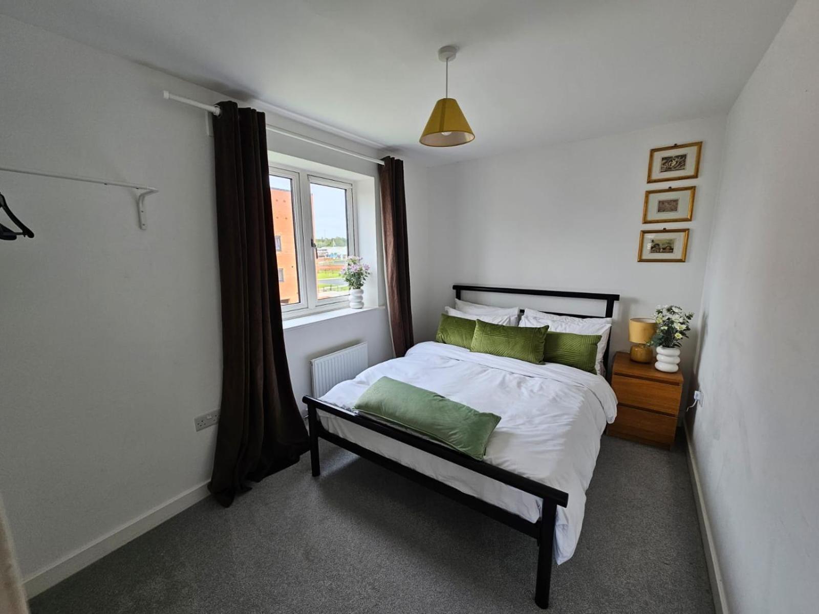 Modern 3 Bedroom Town House Ipswich