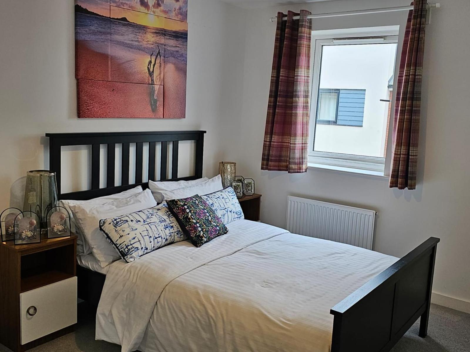Modern 3 Bedroom Town House
