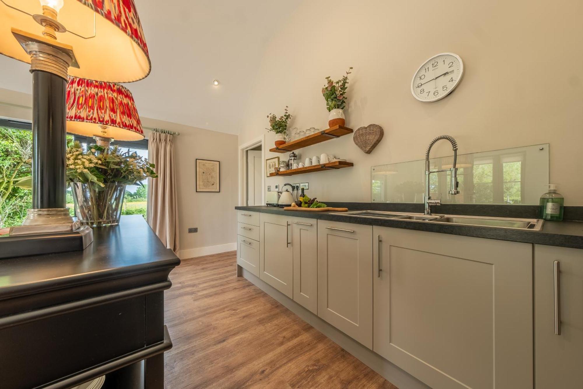 Elegant Luxurious - The Dove House Holiday home *