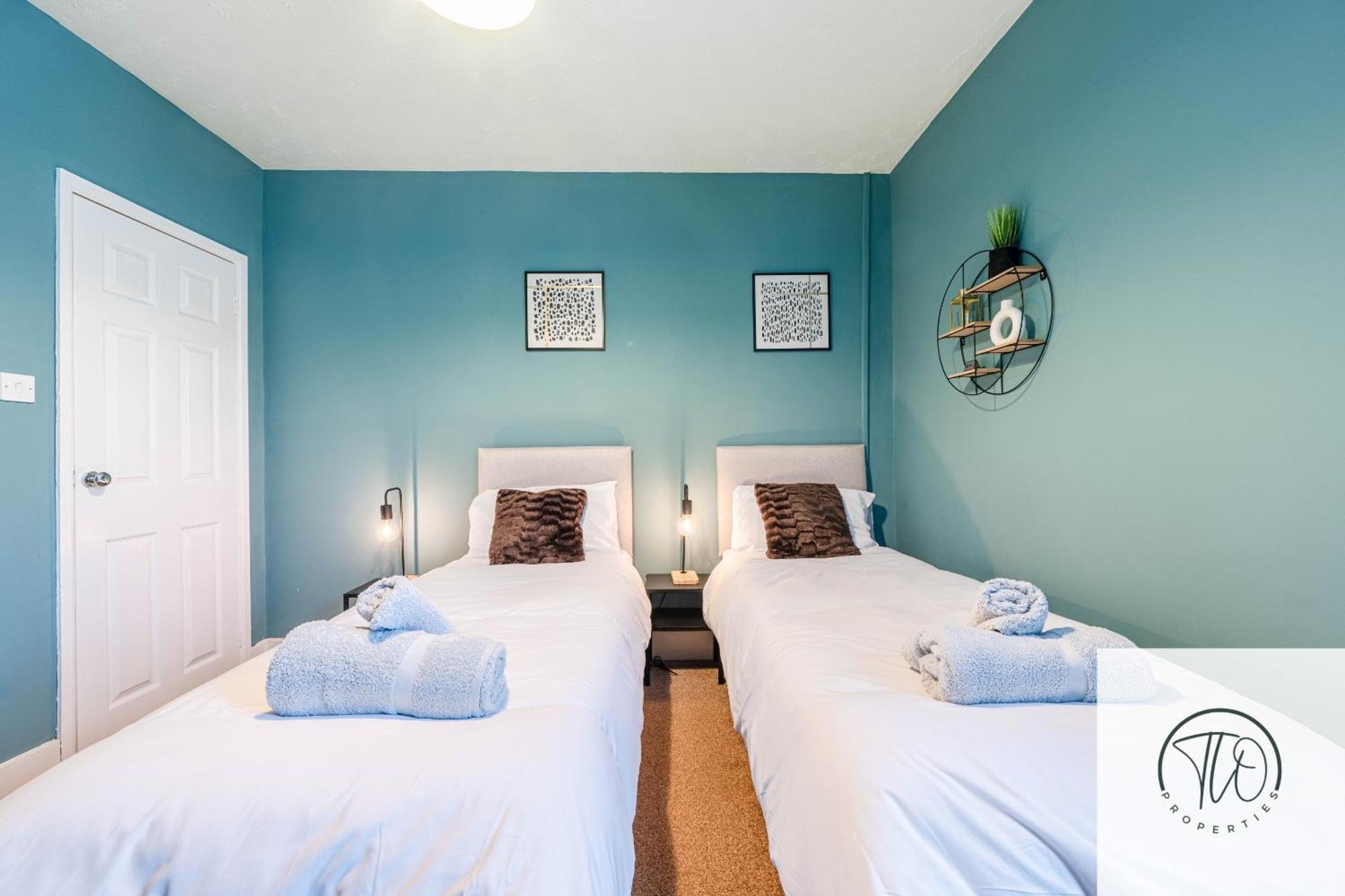 Shamrock House- 2br Housew, Garden & Wifi *