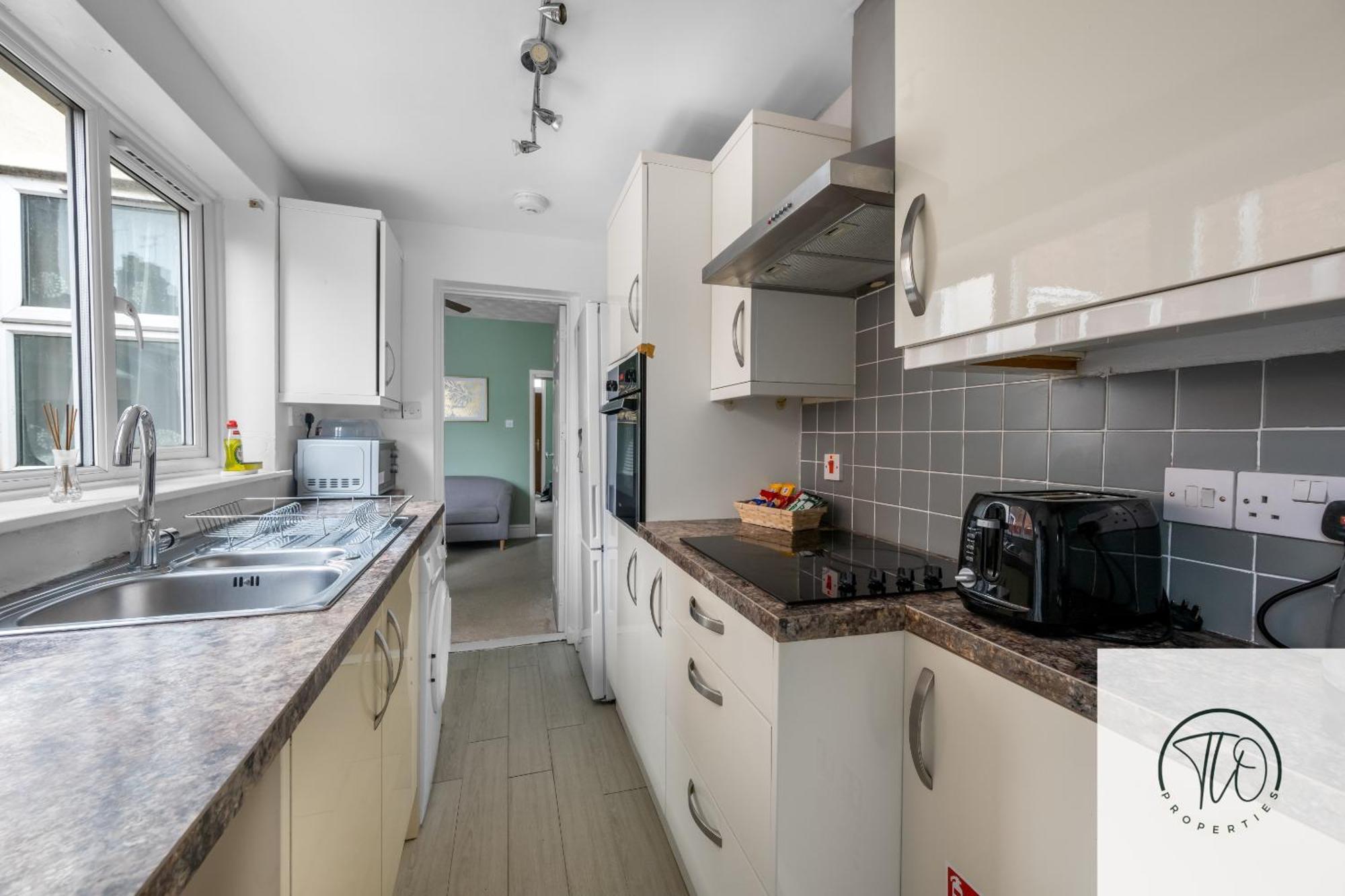 Holiday home Shamrock House- 2br Housew, Garden & Wifi
