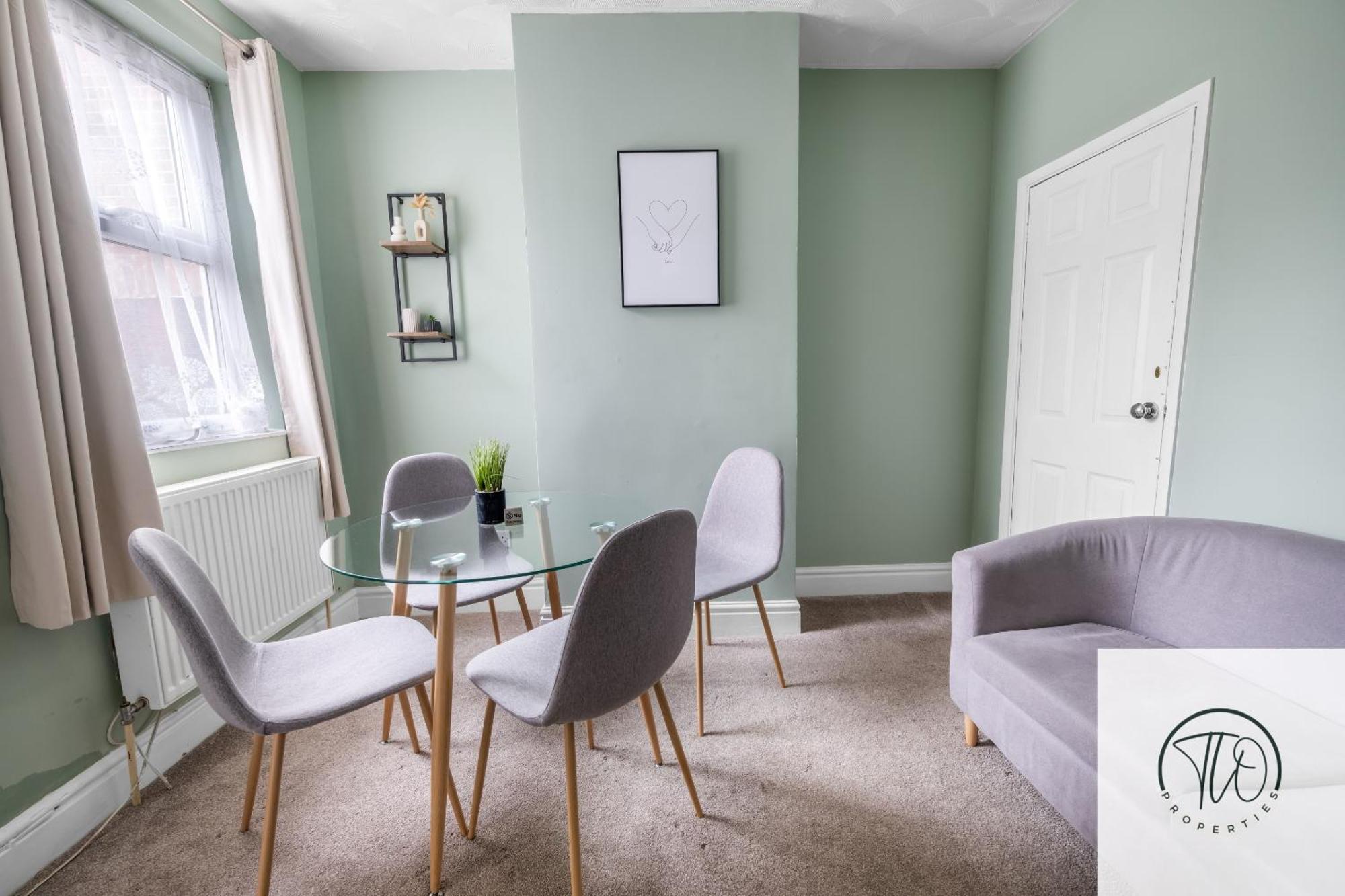 Shamrock House- 2br Housew, Garden & Wifi * Ipswich