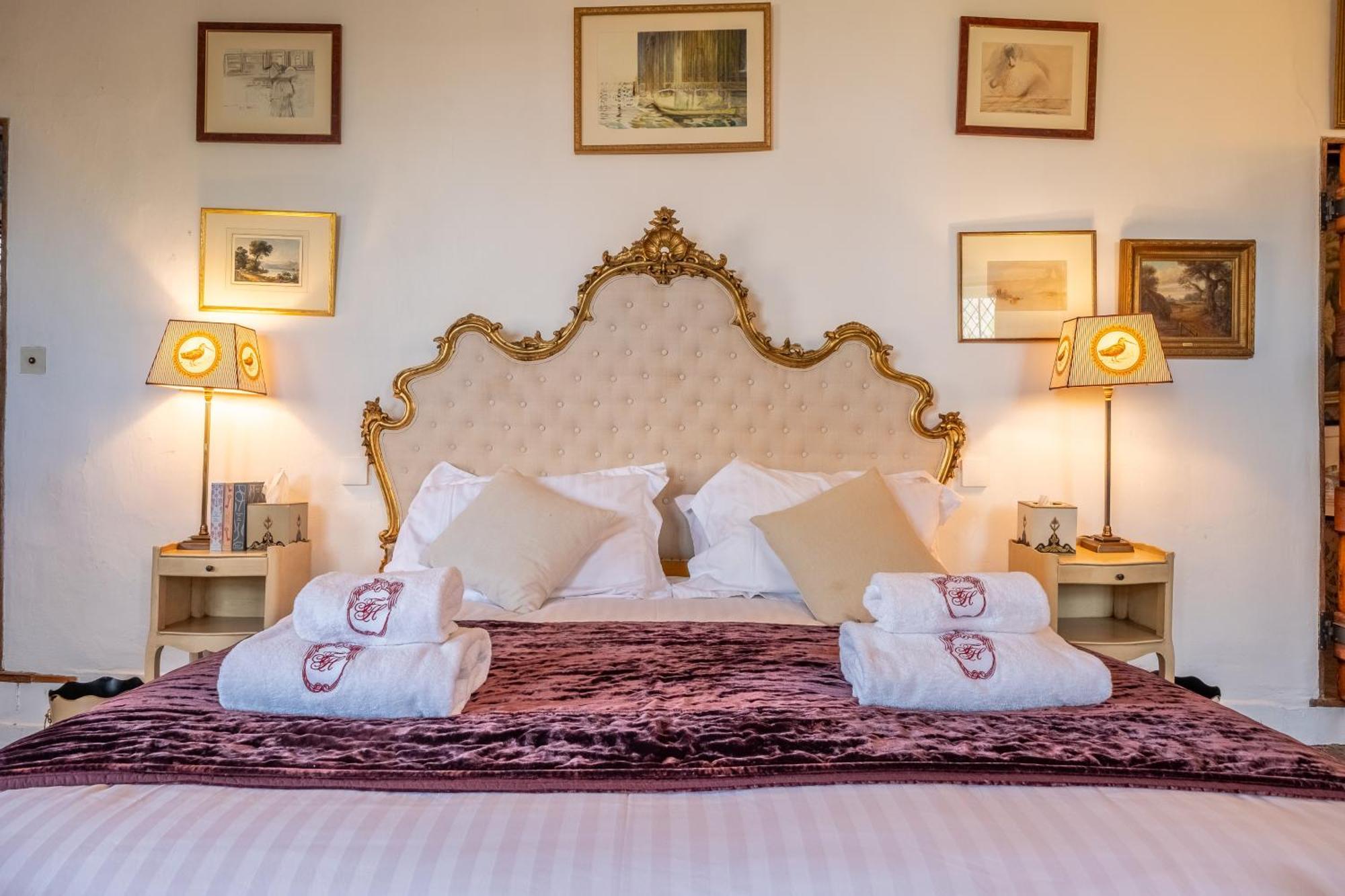 Spectacular Thousand Year Old Medieval Manor House - Flemings Hall Ipswich