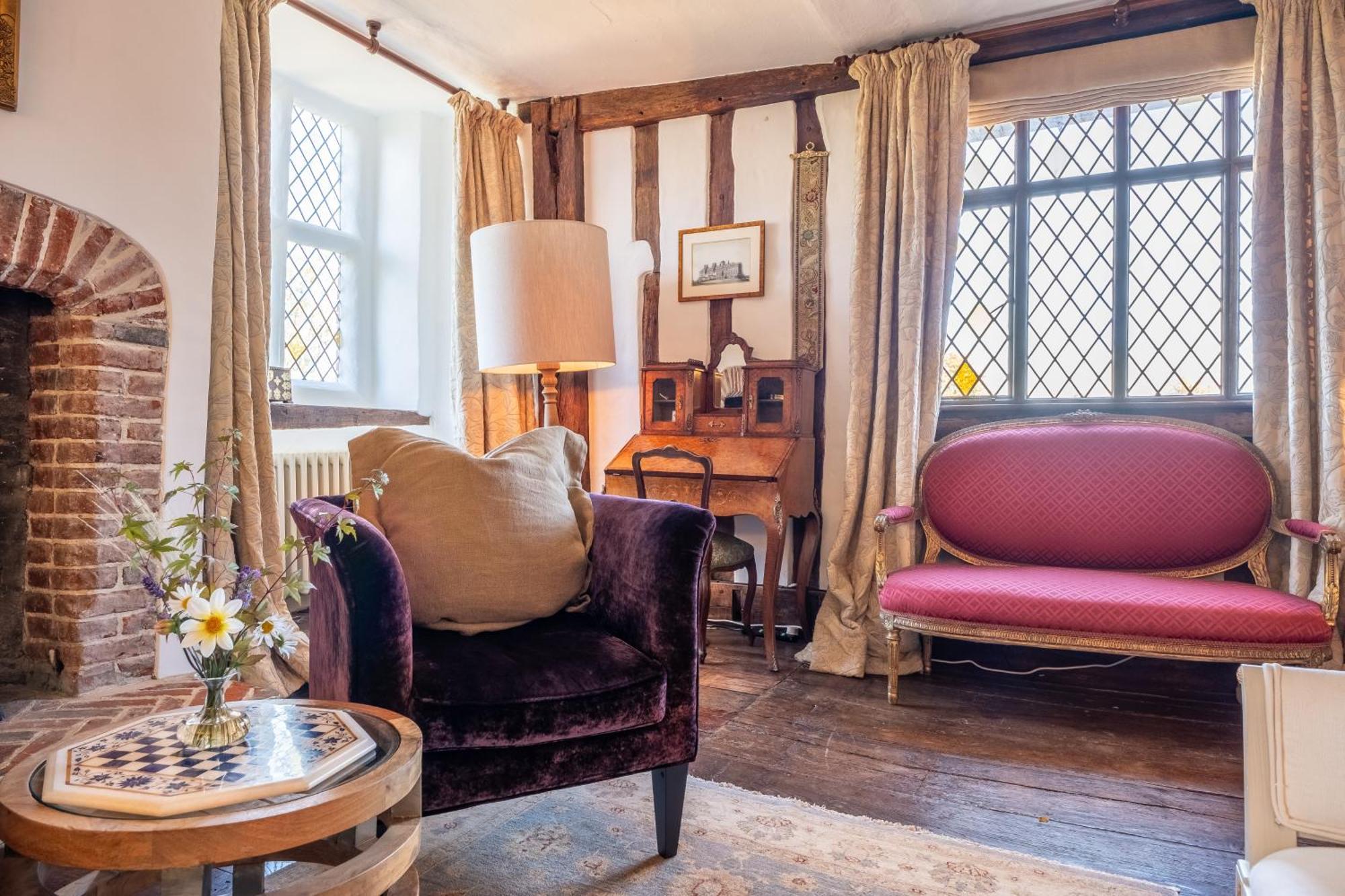 Spectacular Thousand Year Old Medieval Manor House - Flemings Hall