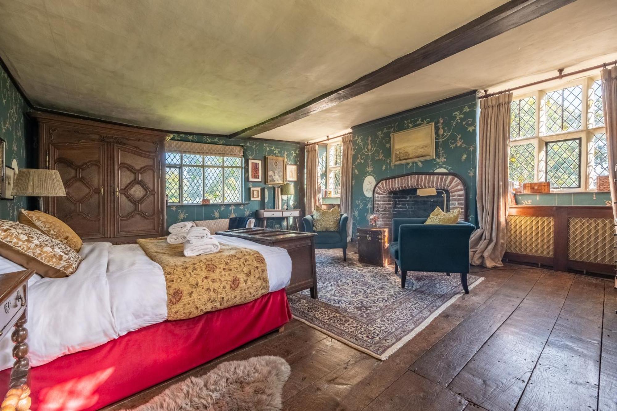 Villa Spectacular Thousand Year Old Medieval Manor House - Flemings Hall Ipswich