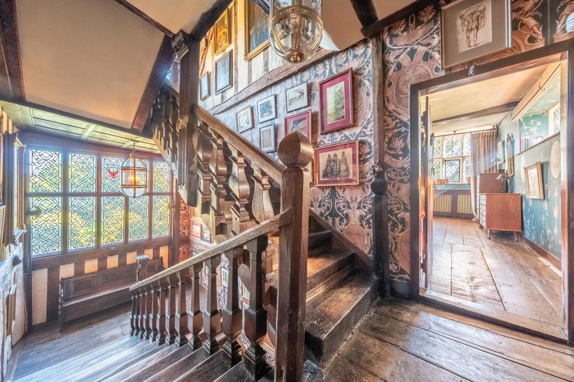 Spectacular Thousand Year Old Medieval Manor House - Flemings Hall * Ipswich