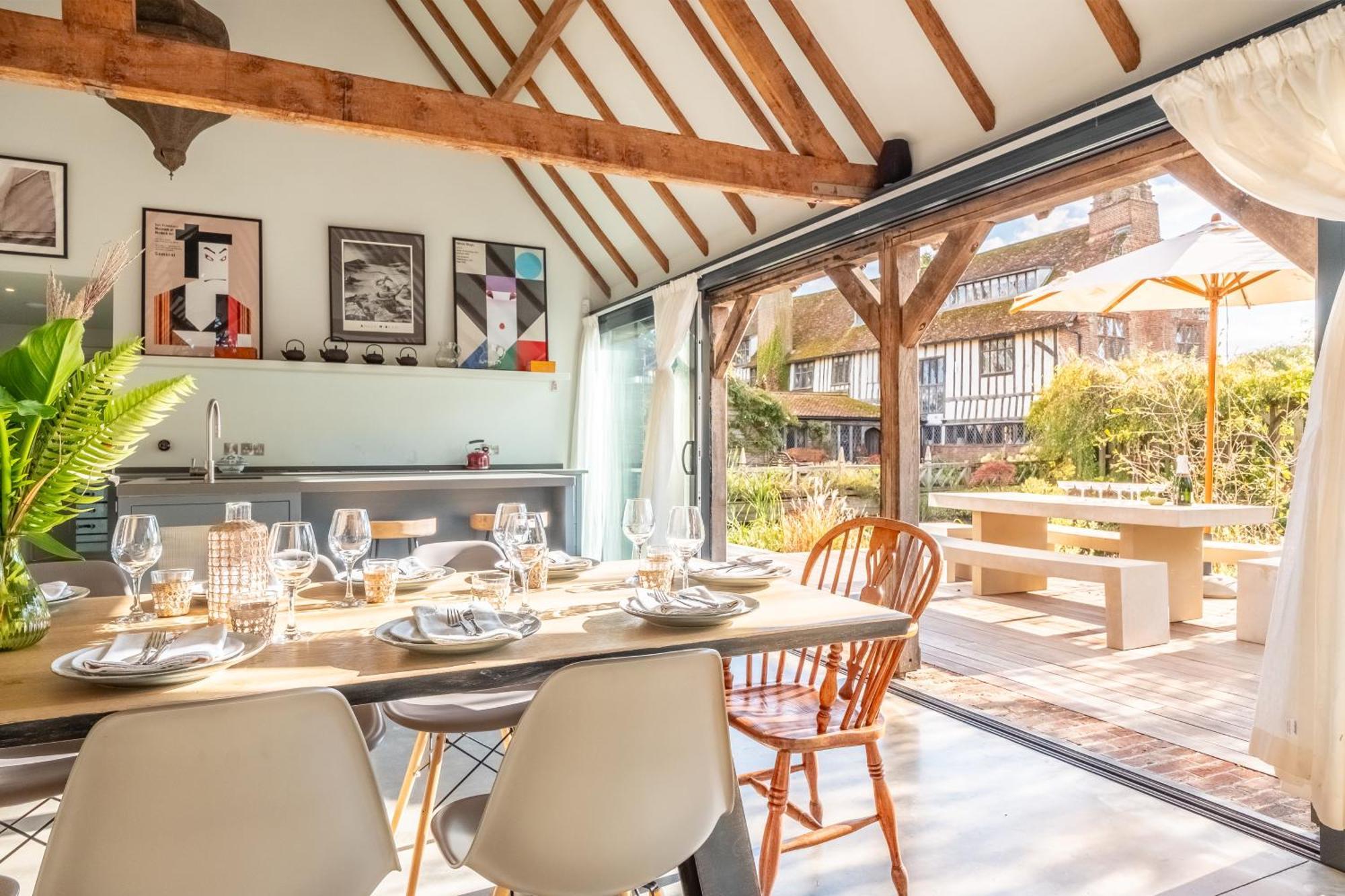Spectacular Thousand Year Old Medieval Manor House - Flemings Hall