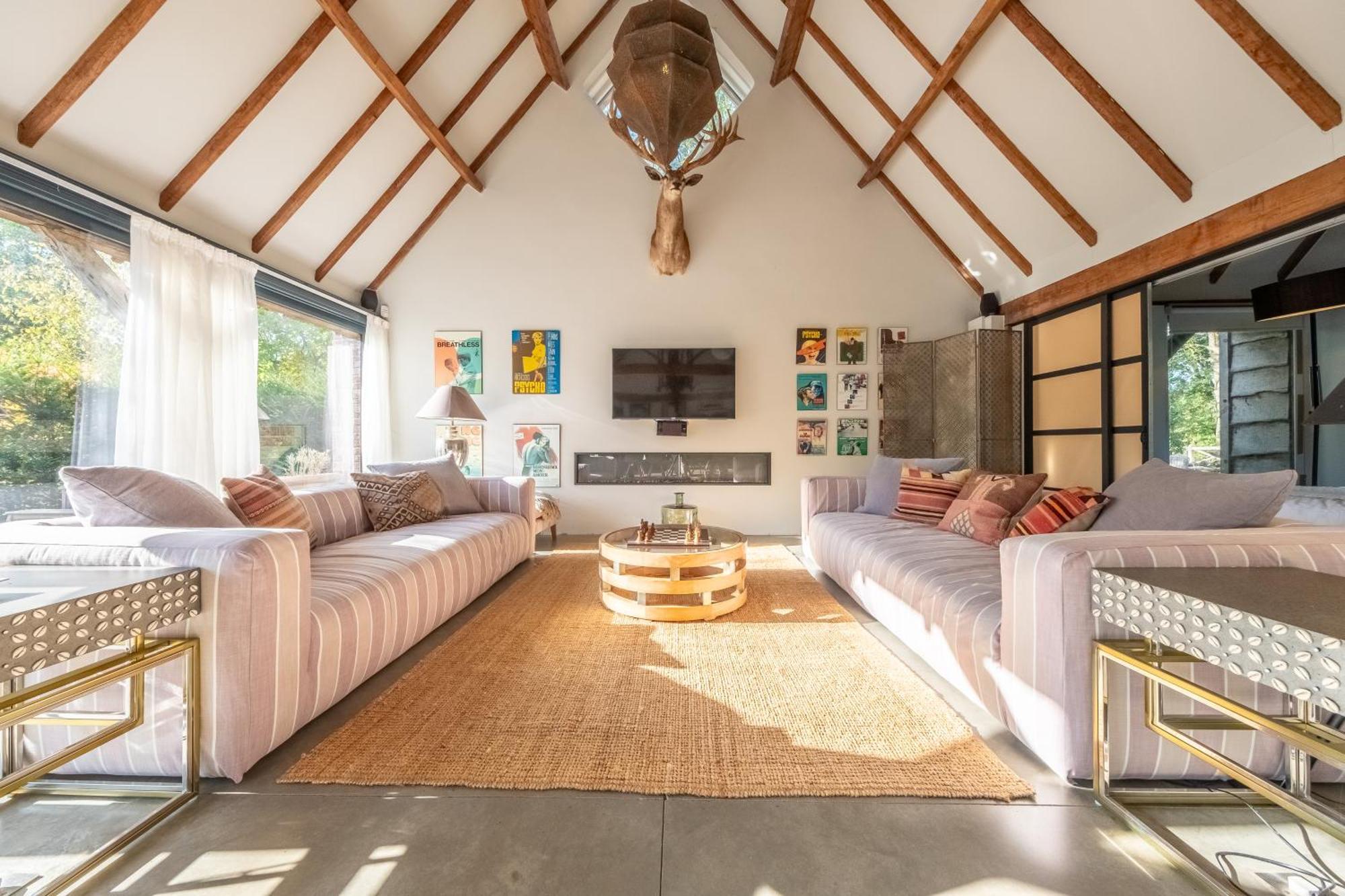 Spectacular Thousand Year Old Medieval Manor House - Flemings Hall Ipswich