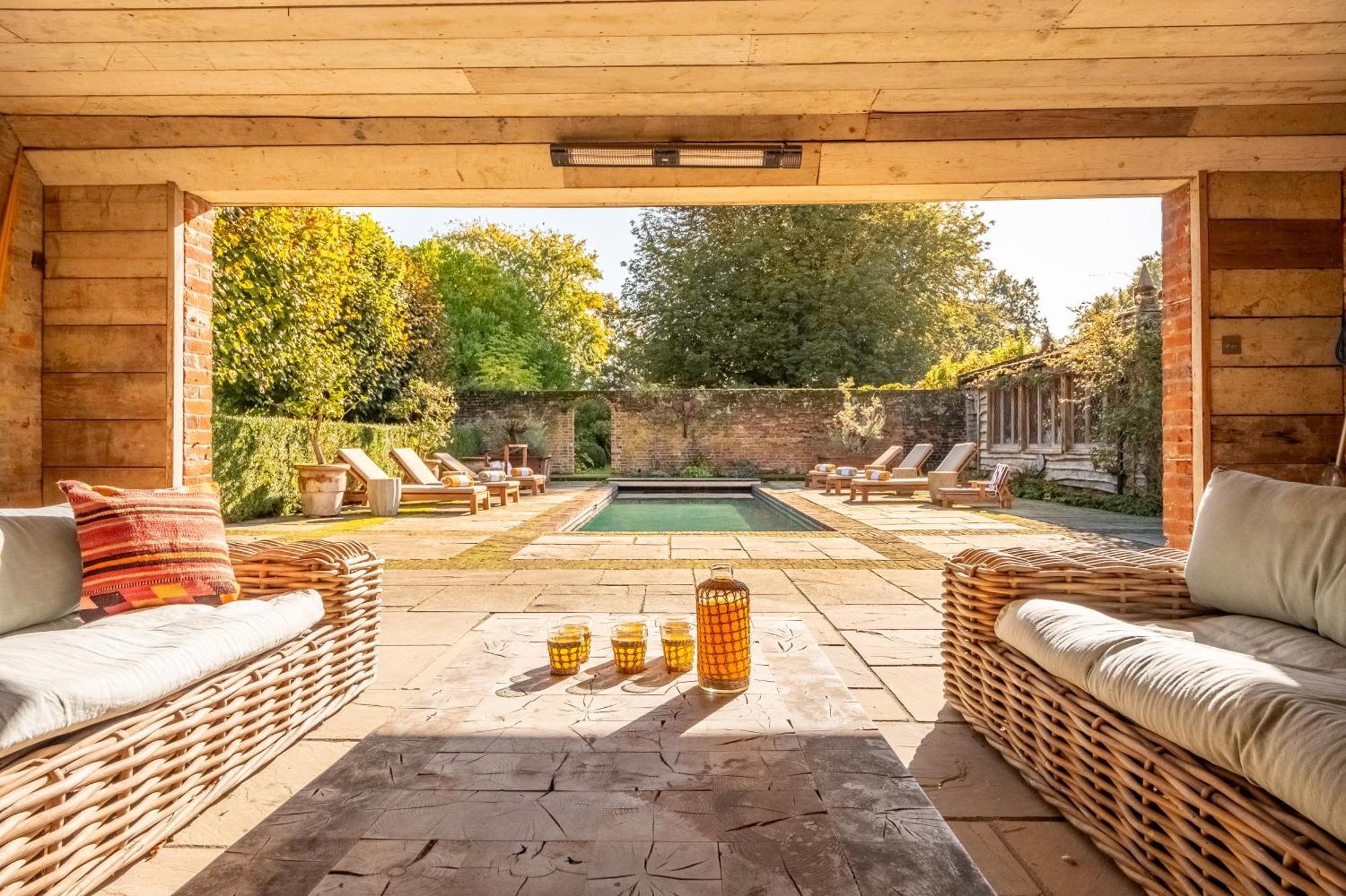 Villa Spectacular Thousand Year Old Medieval Manor House - Flemings Hall