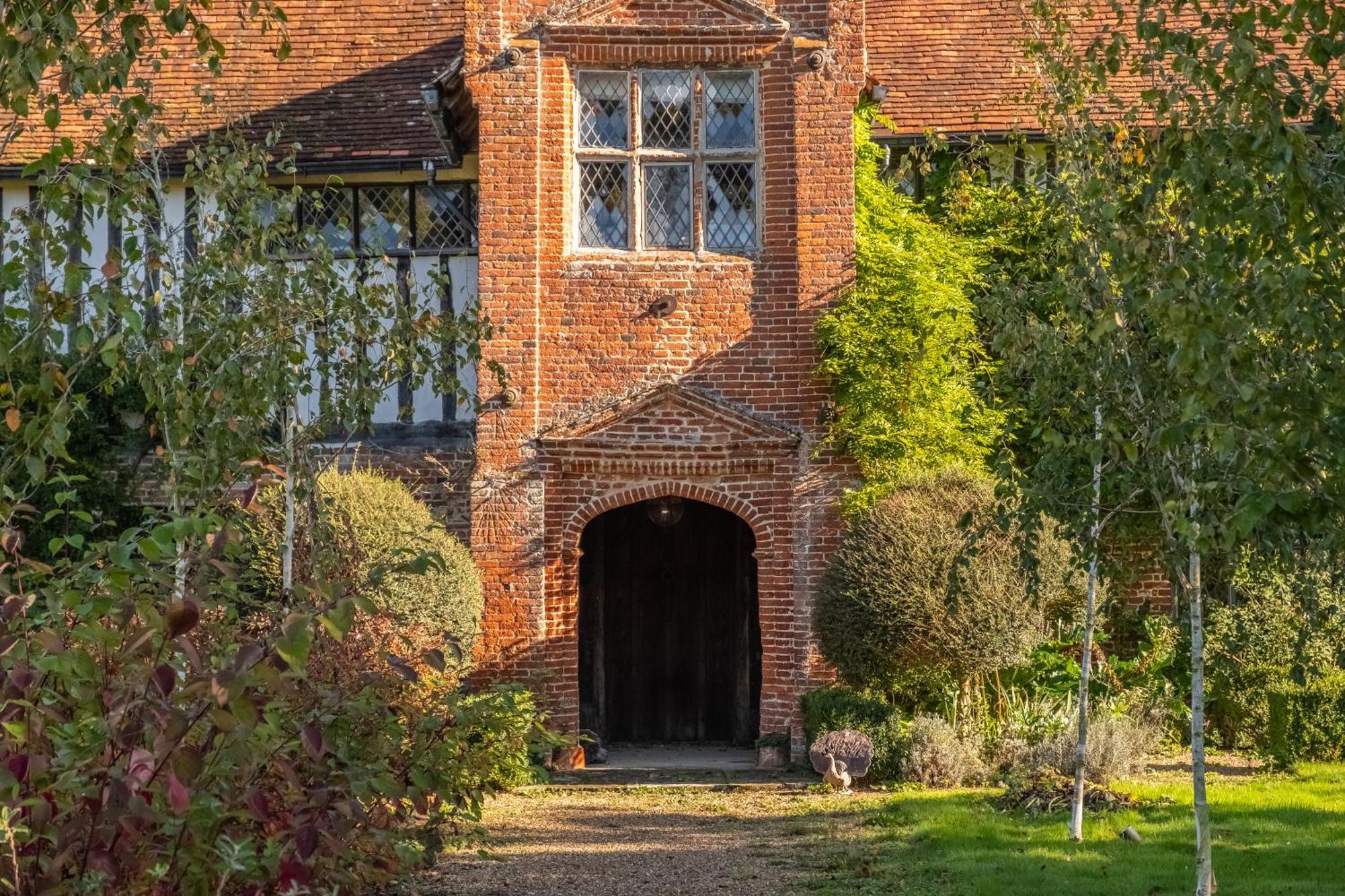 Spectacular Thousand Year Old Medieval Manor House - Flemings Hall *