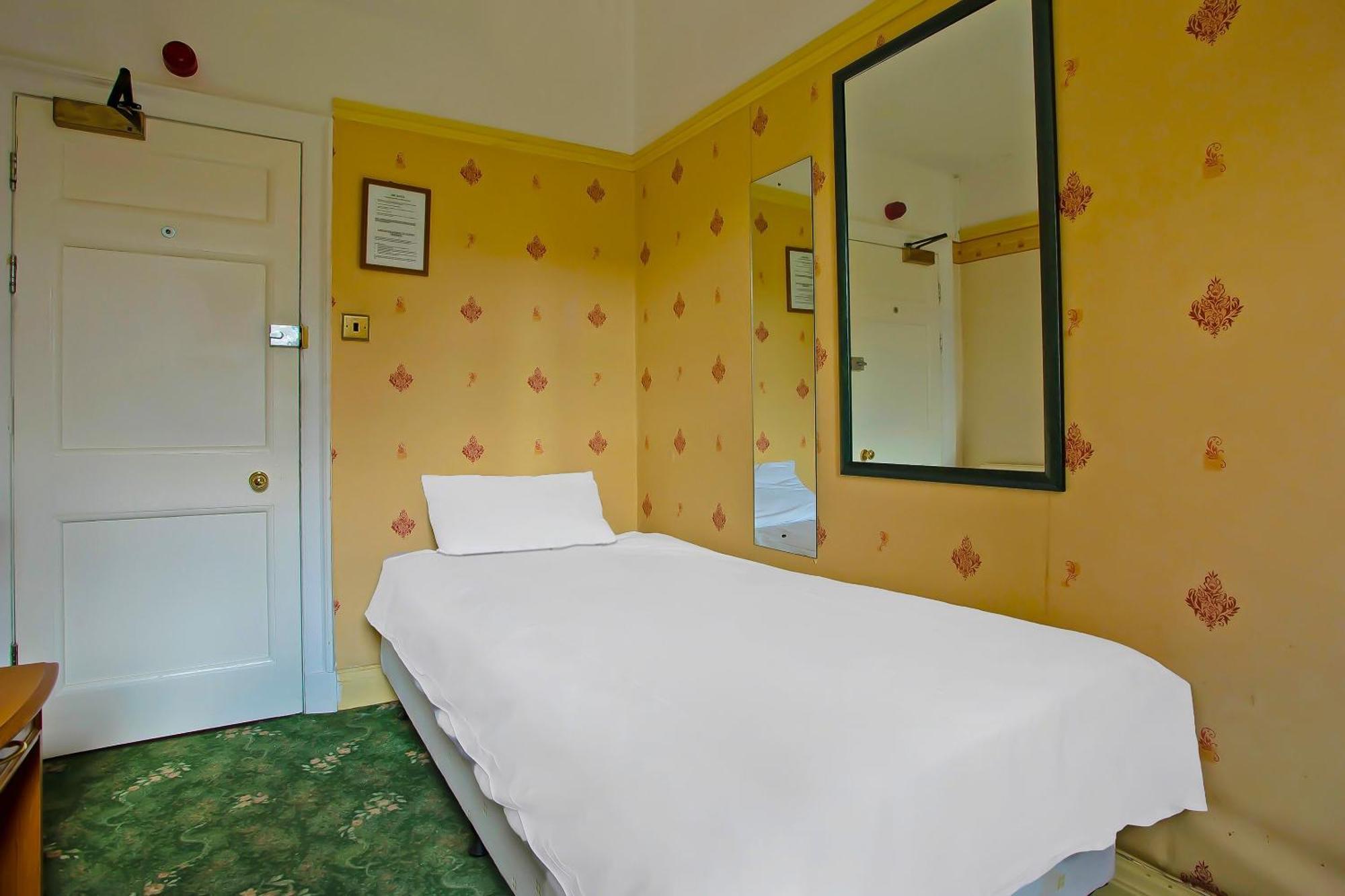Hotel Great White Horse