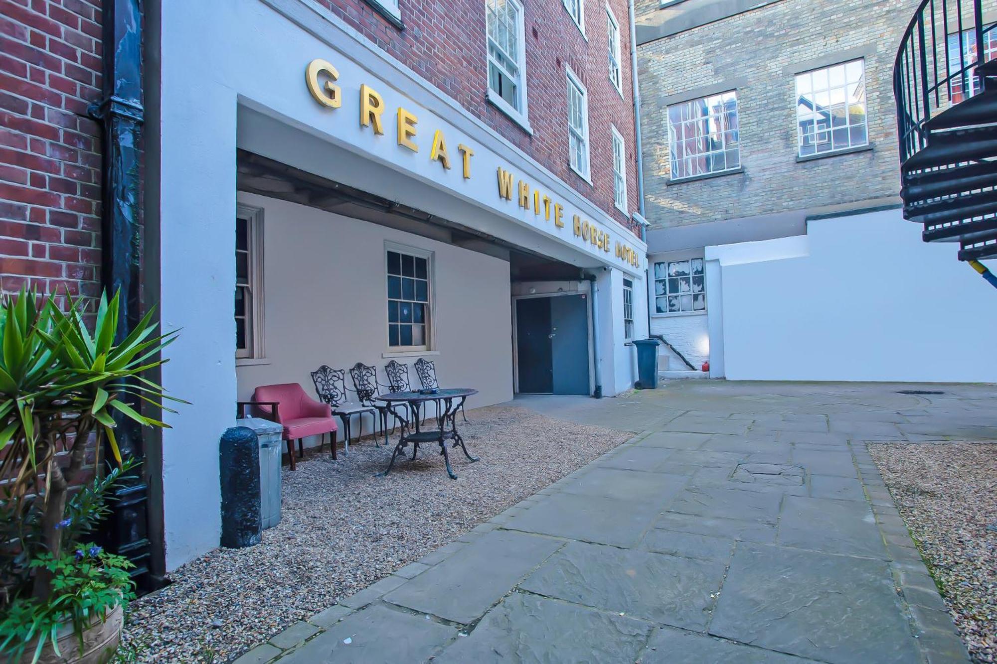 Great White Horse Ipswich