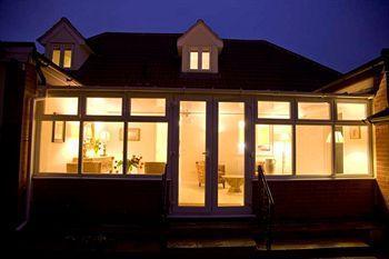 Guest house Innocence Rooms - East 3*