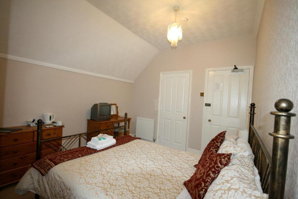 Melverley House Guest house 4*