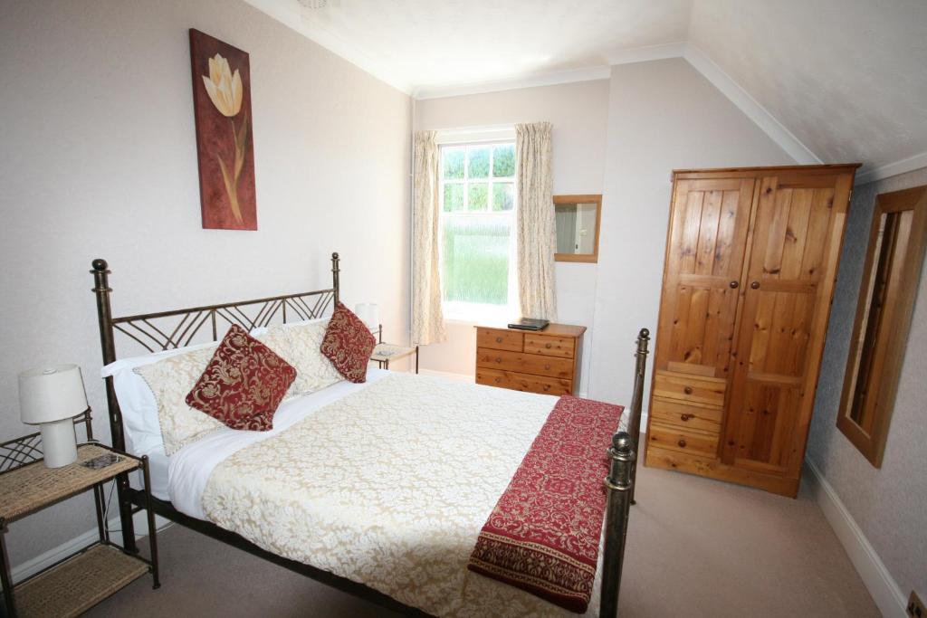 Melverley House 4* Ipswich