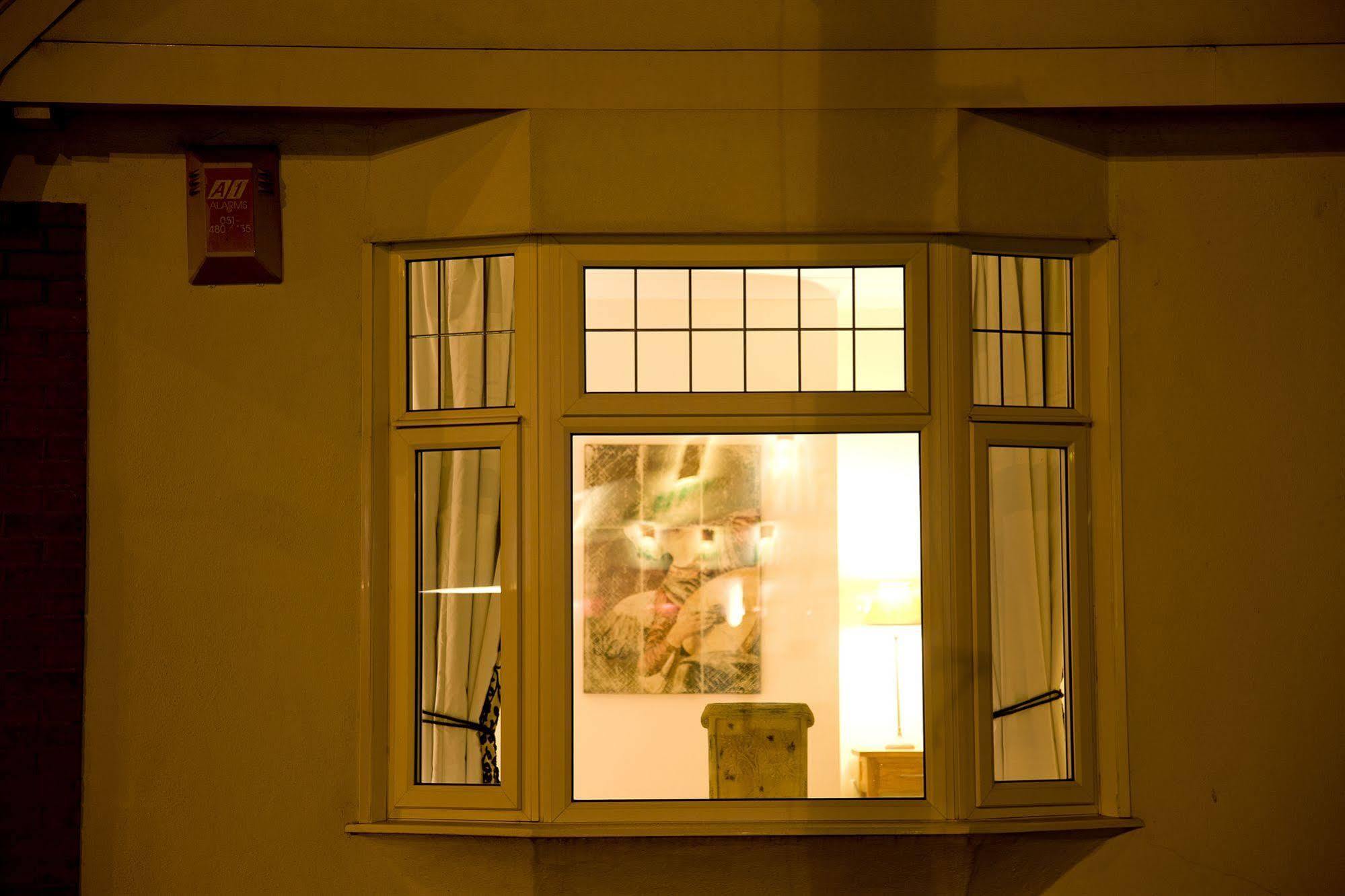 Guest house Innocence Rooms - East