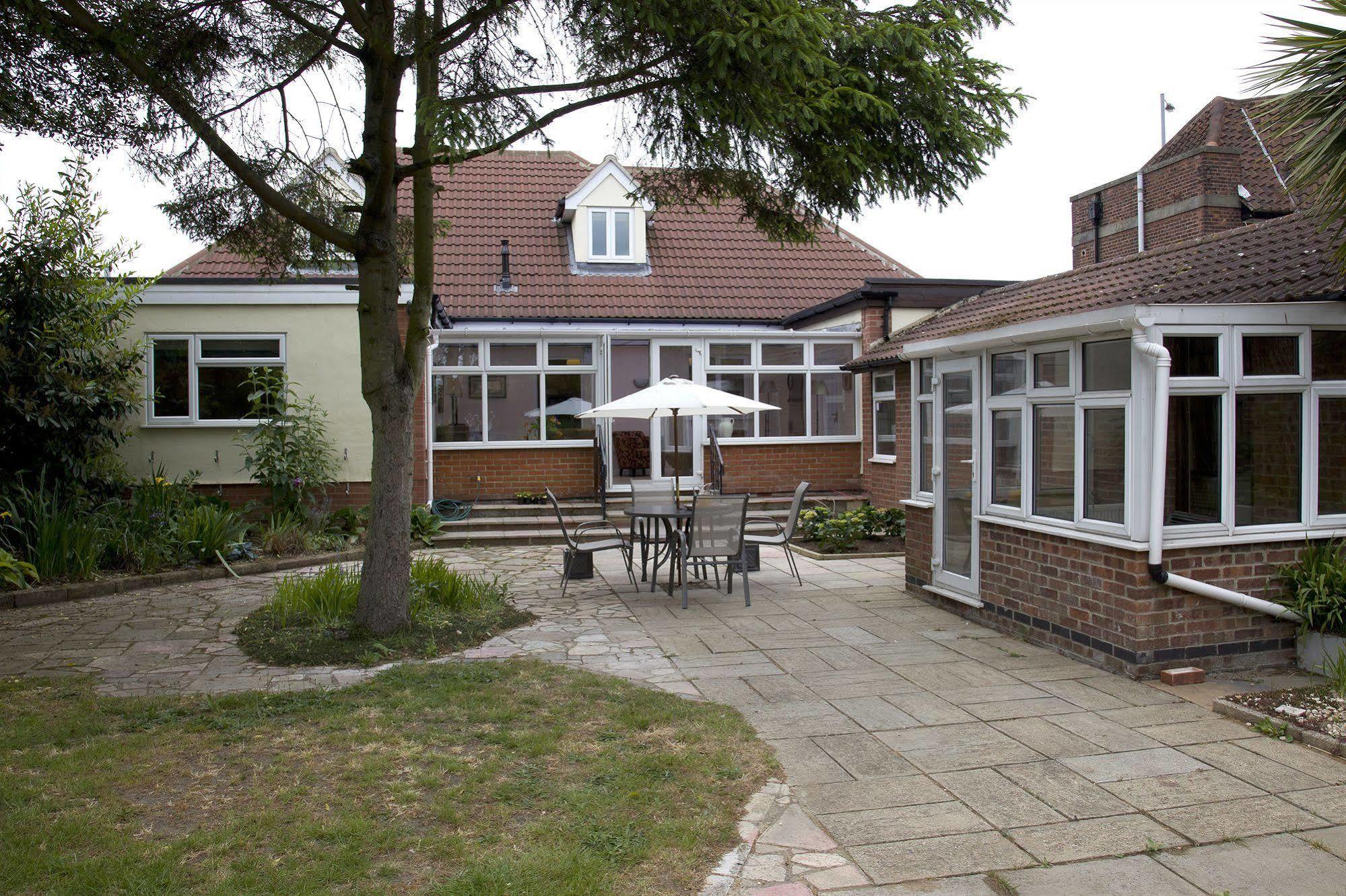 Innocence Rooms - East 3* Ipswich