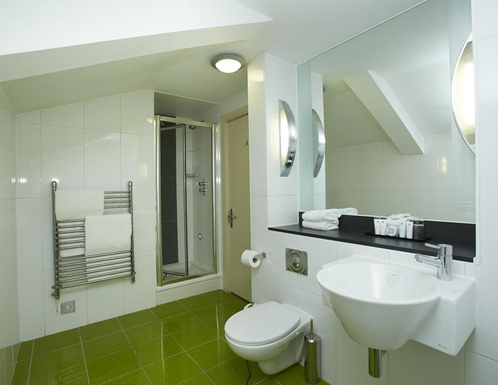 Salthouse Harbour 4*